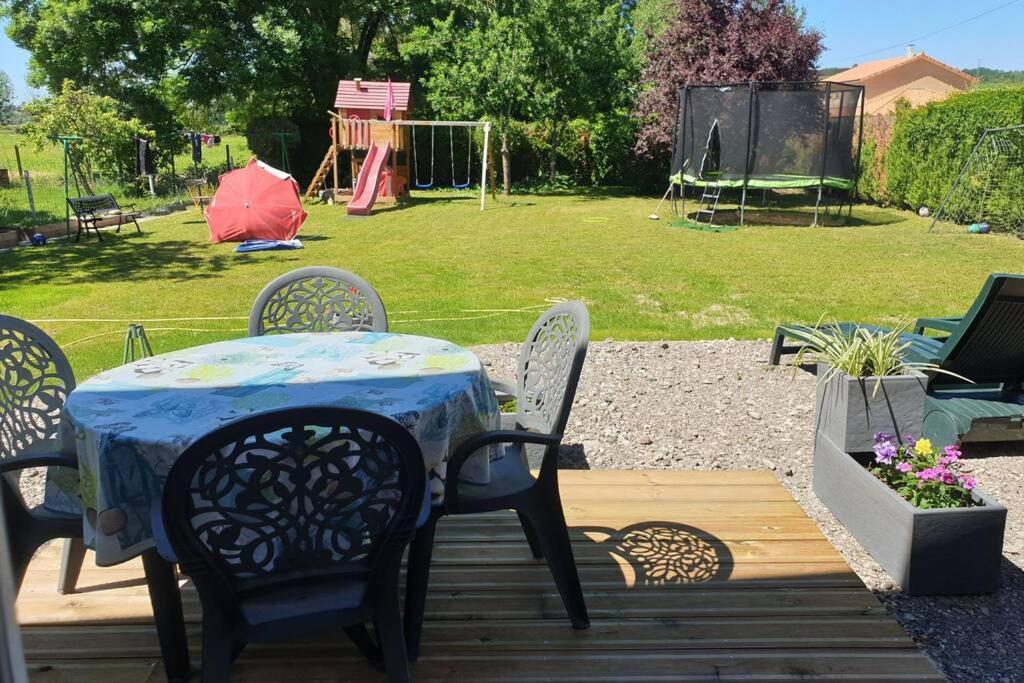 Agreable Logement Pour 4 Pers A Deux Pas De Verdun Apartment Haudainville Bagian luar foto