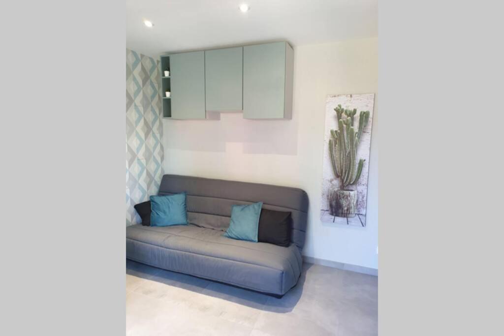 Agreable Logement Pour 4 Pers A Deux Pas De Verdun Apartment Haudainville Bagian luar foto